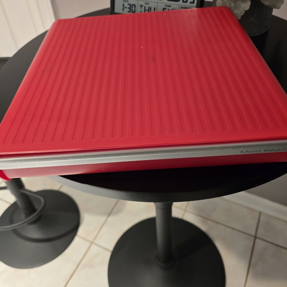 Red Pod Storage - Picture 12 of 14